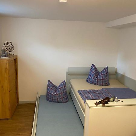 Saale Unstrut Ferienwohnung I Naumburg  Buitenkant foto